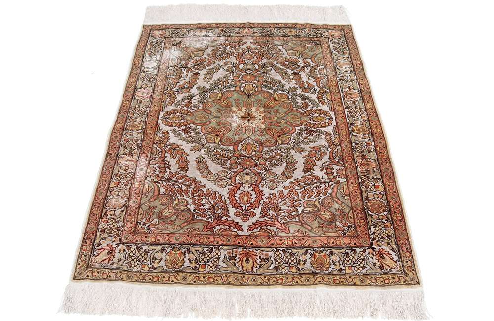 Dywan orientalny Hereke