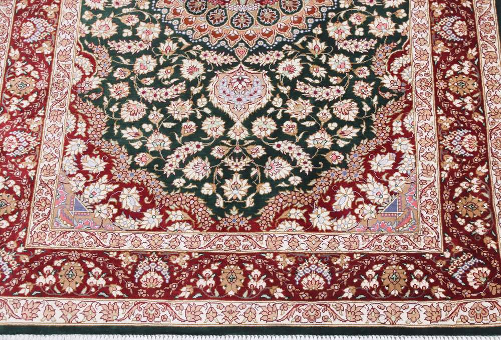 Dywan perski Qom
