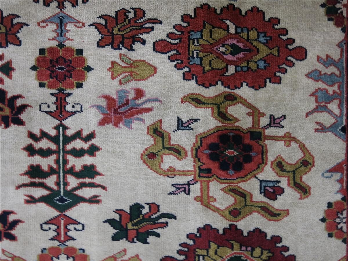 Dywan orientalny Keshan White Exclusive