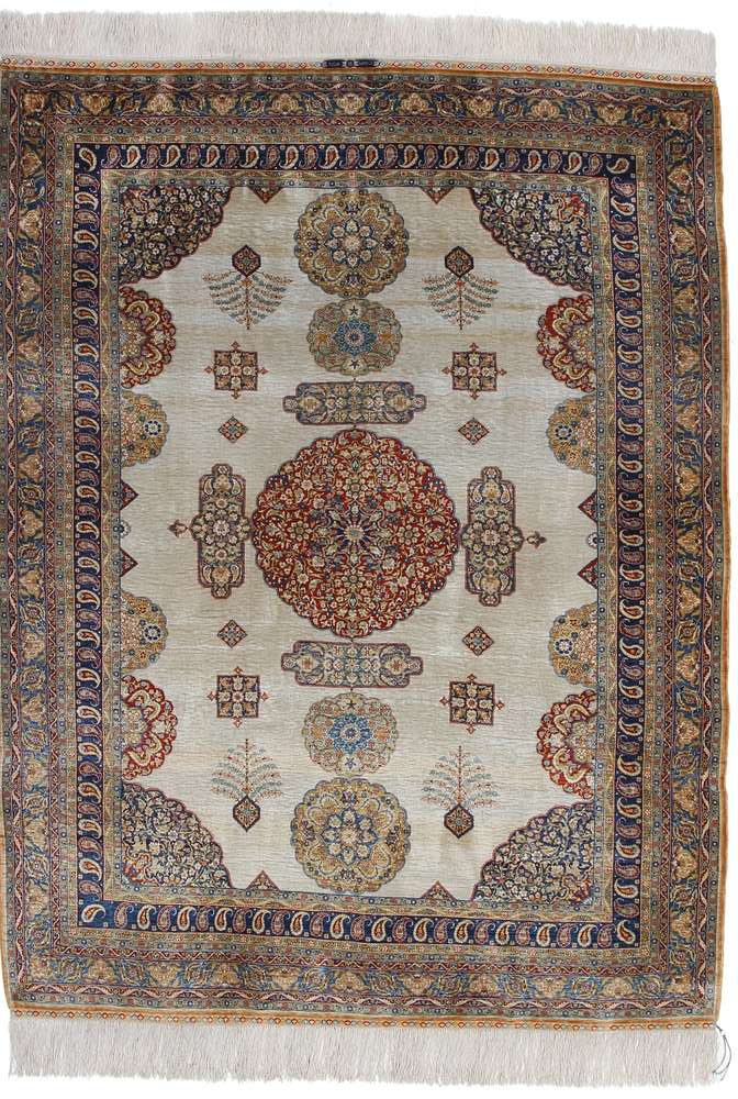 Dywan orientalny Hereke
