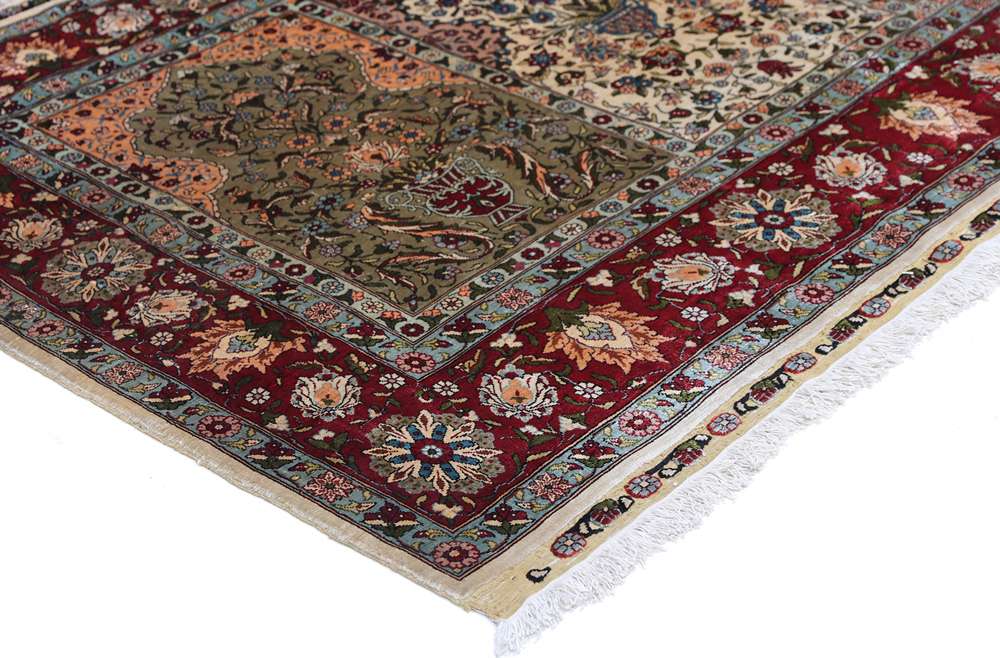 Dywan orientalny Hereke