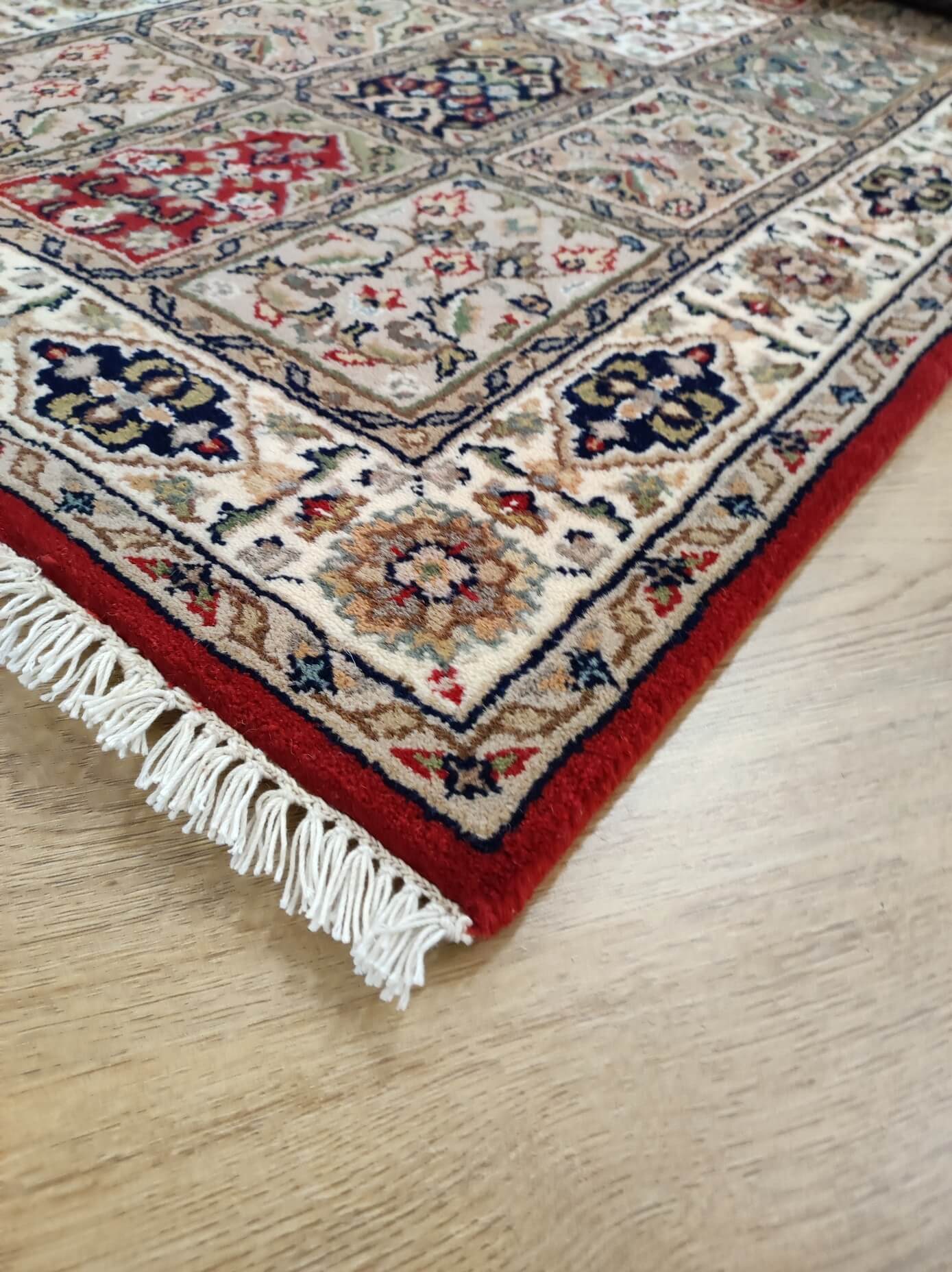 Dywan orientalny Qom Exclusive