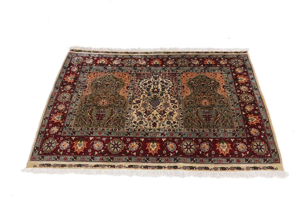 Dywan orientalny Hereke