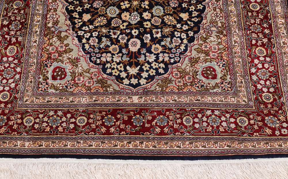 Dywan orientalny Hereke