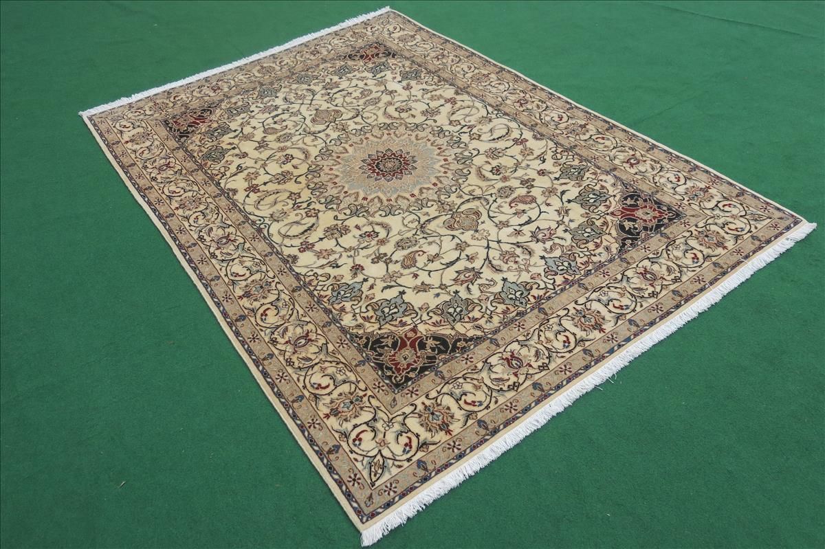 Dywan orientalny Nain Super