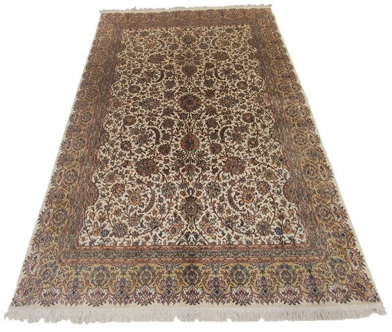 Kashmir Silk Exclusive