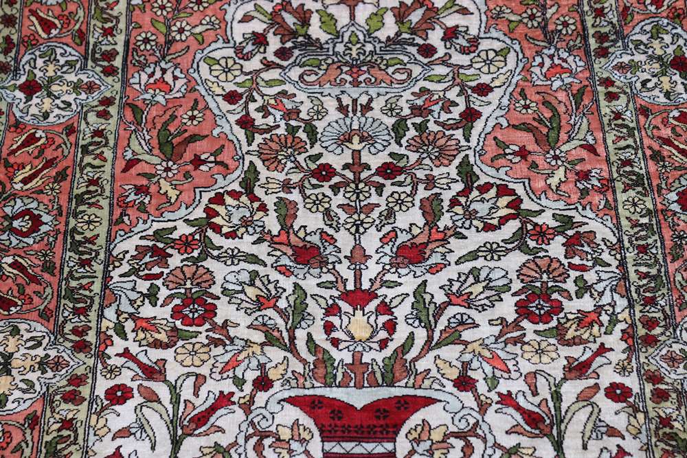 Dywan orientalny Hereke