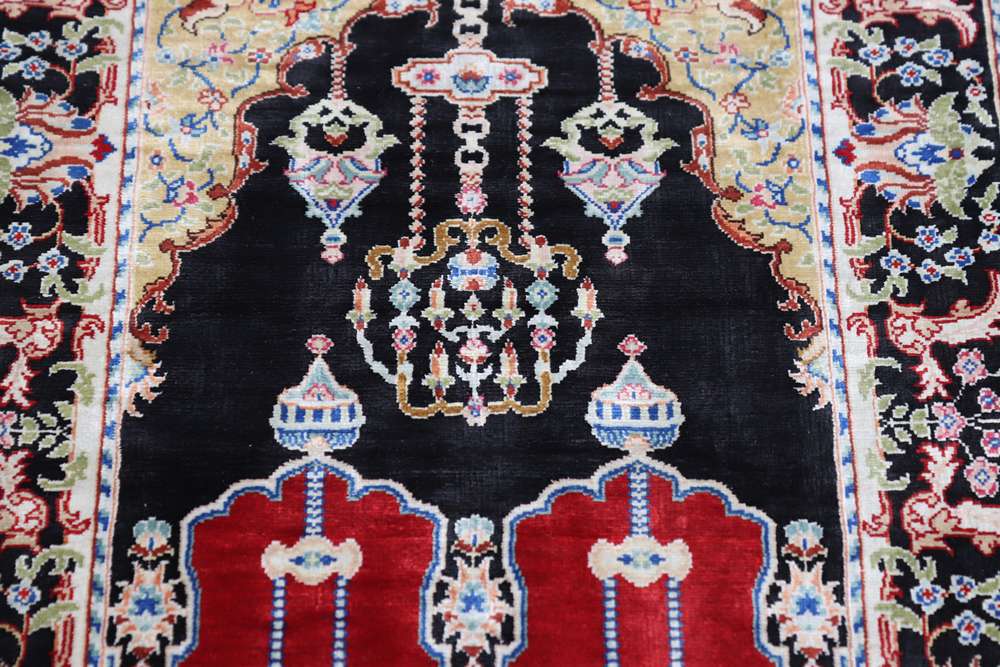 Dywan orientalny Hereke