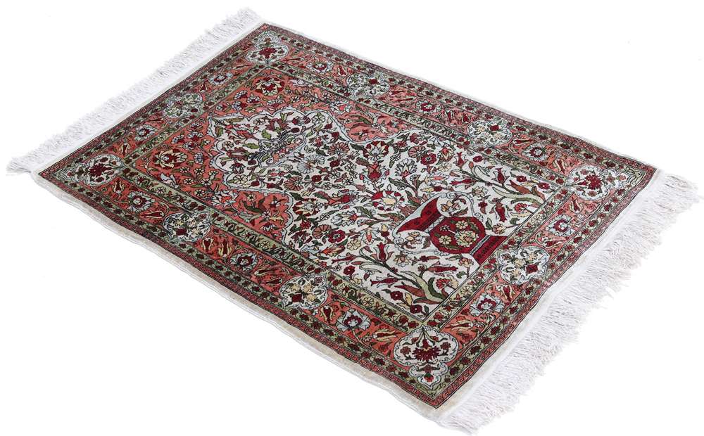 Dywan orientalny Hereke