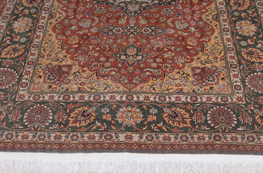 Dywan orientalny Hereke