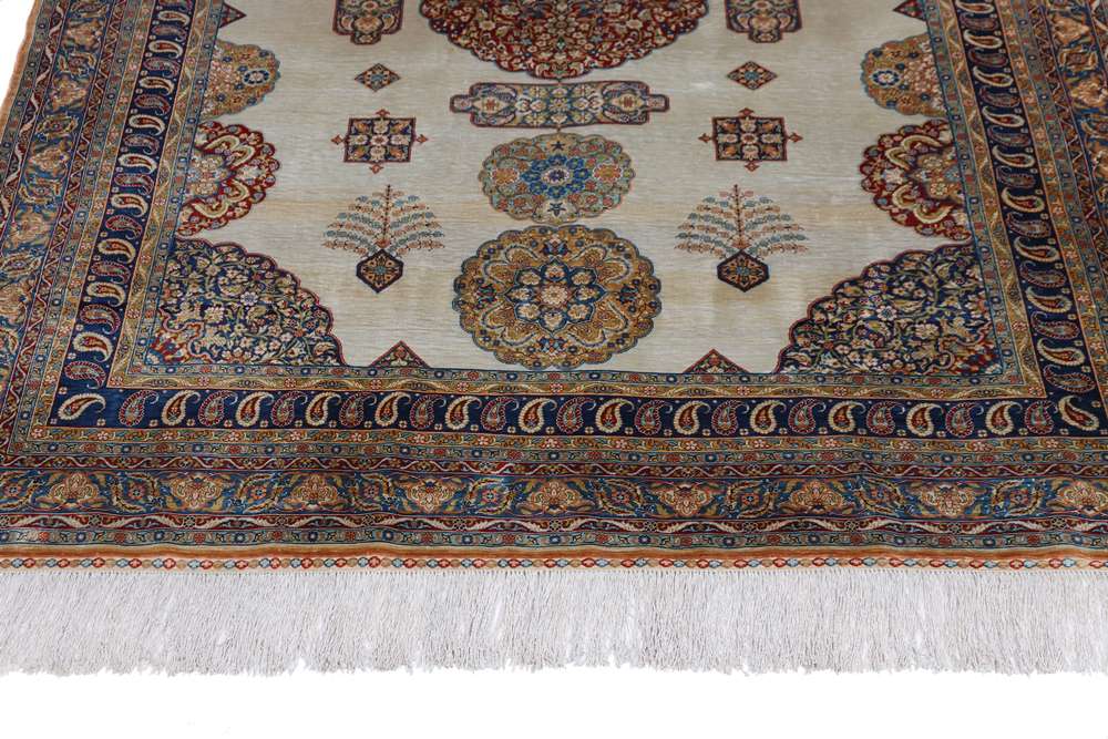 Dywan orientalny Hereke