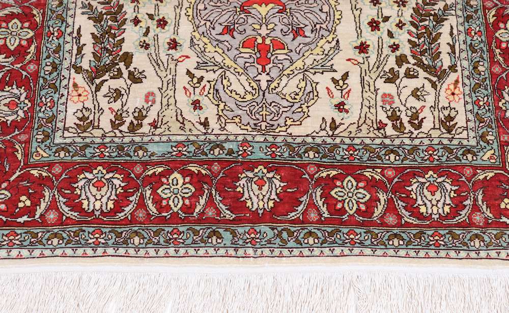 Dywan orientalny Hereke