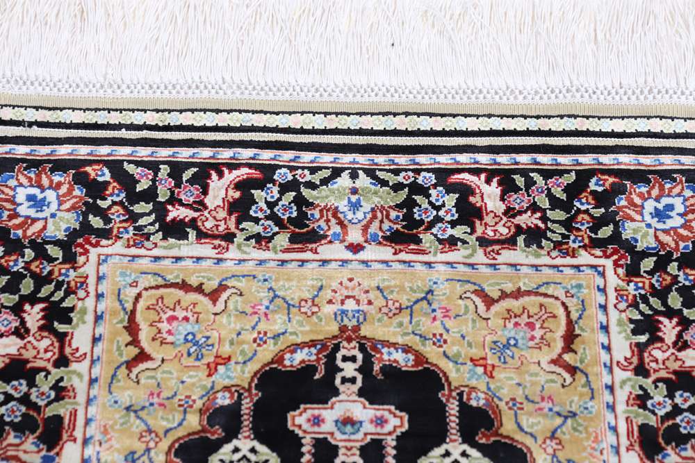 Dywan orientalny Hereke