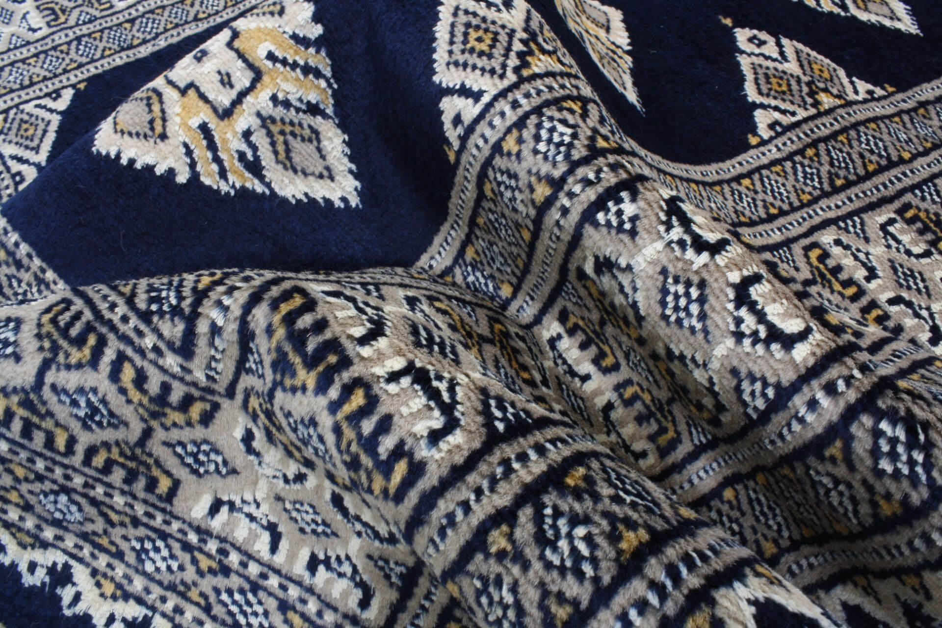 Dywan orientalny Jaldar Exclusive