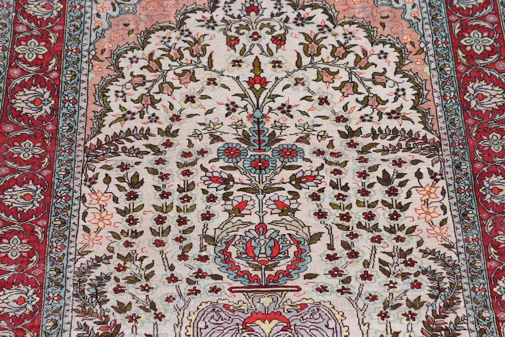 Dywan orientalny Hereke