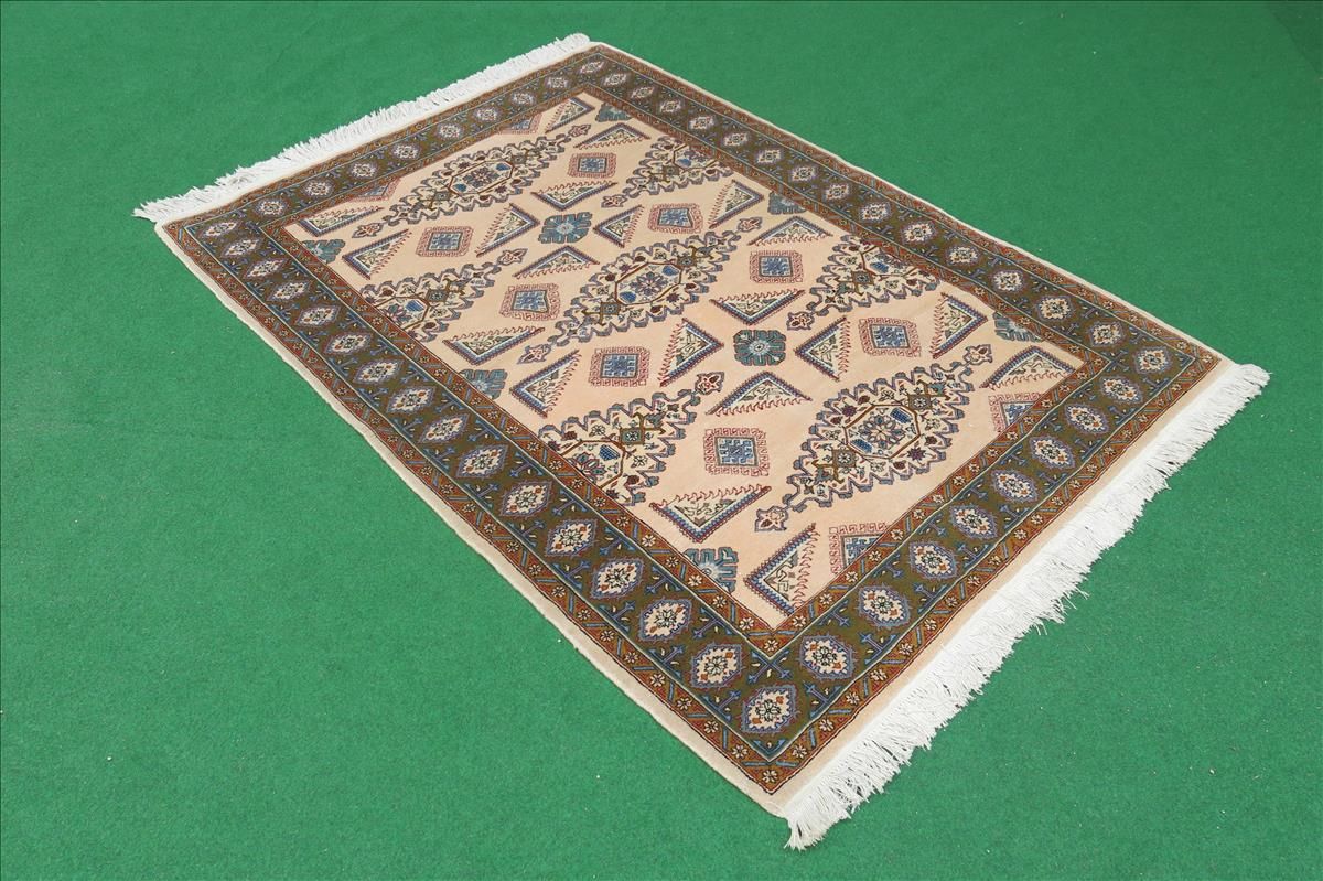 Dywan orientalny Hatchlu Exclusive