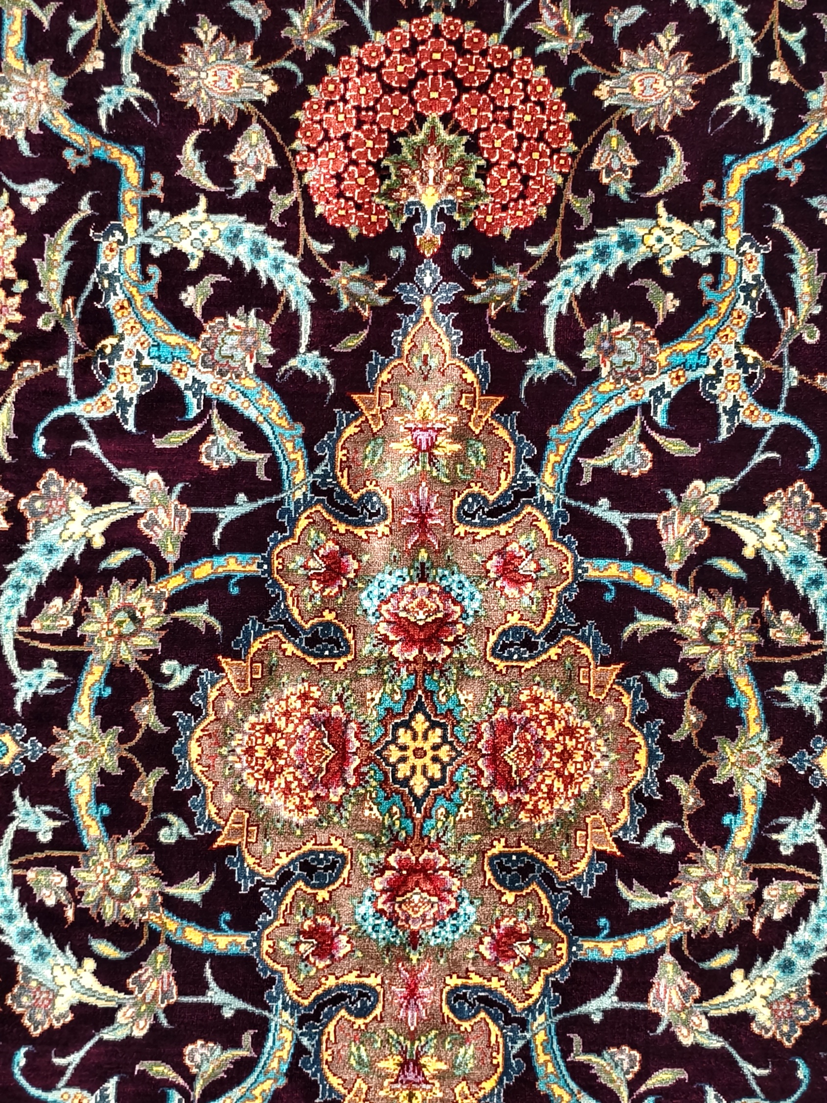 Ghom Silk Imperial