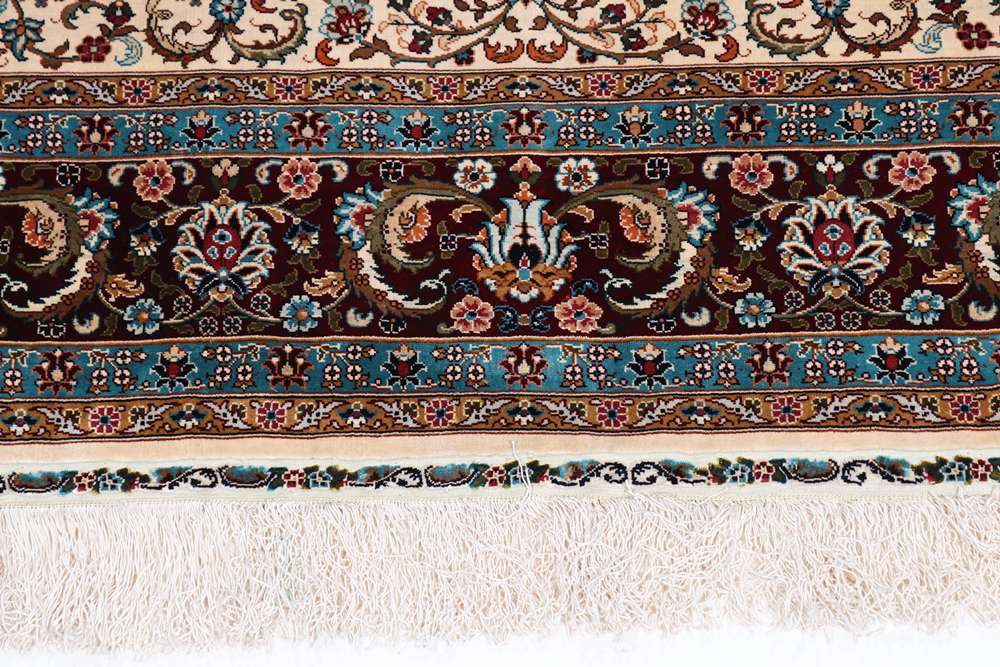 Dywan orientalny Hereke