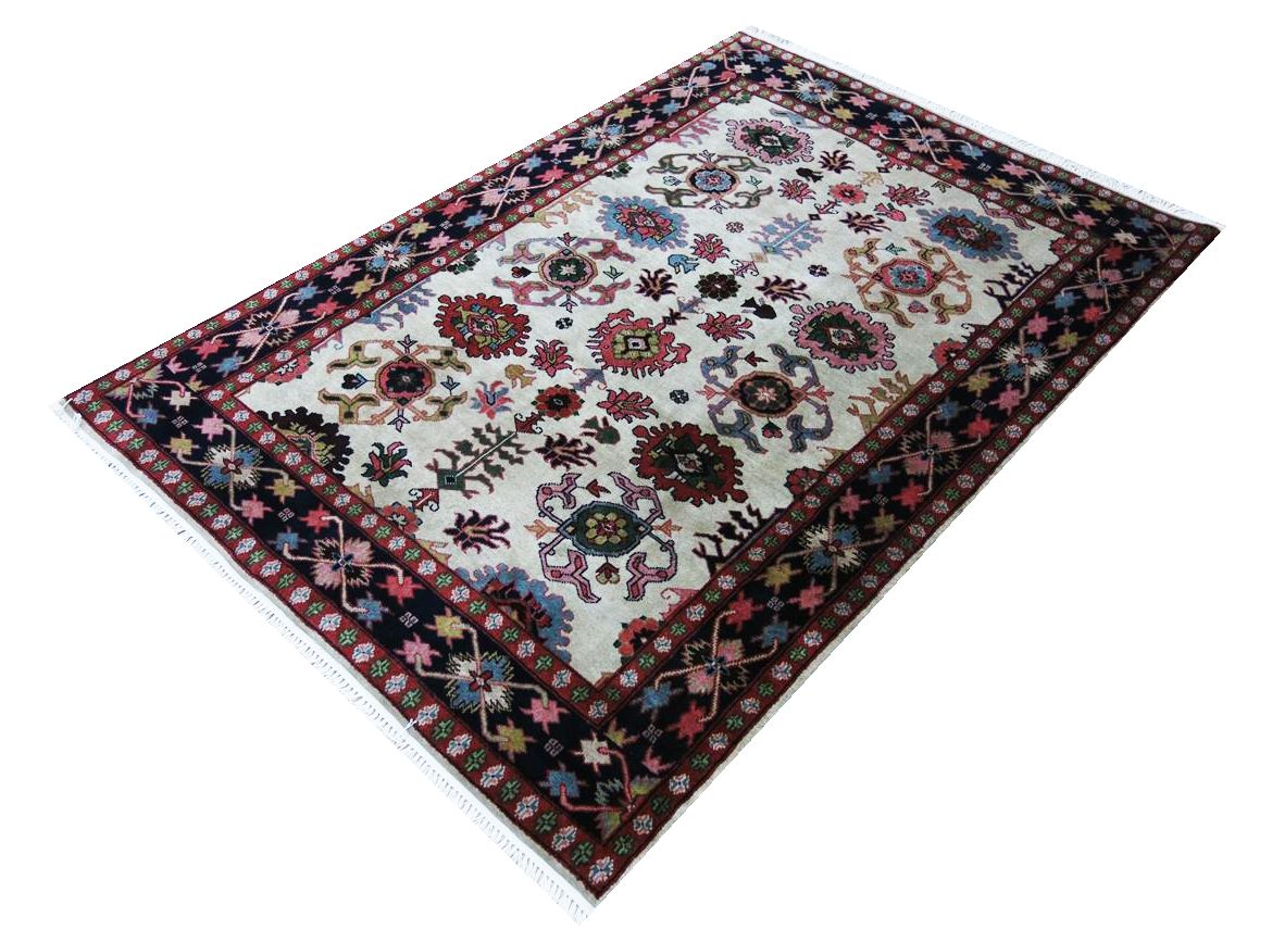 Dywan orientalny Keshan White Exclusive