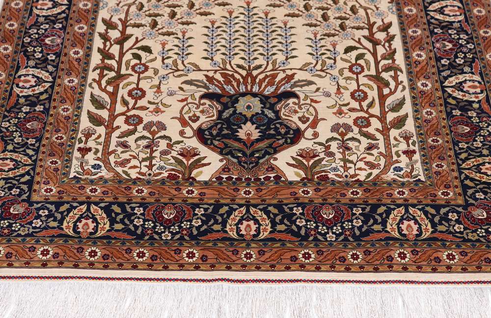 Dywan orientalny Hereke
