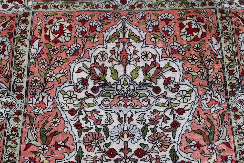 Dywan orientalny Hereke