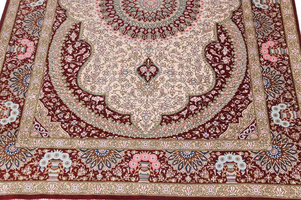 Dywan perski Qom