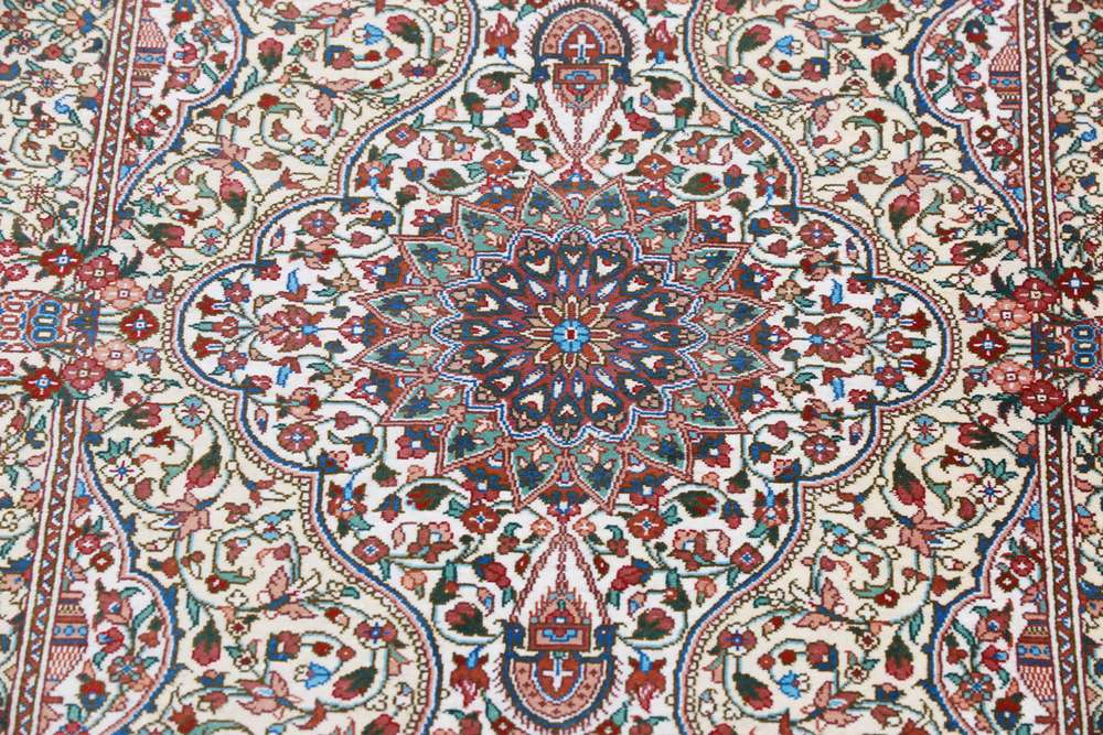 Dywan perski Qom