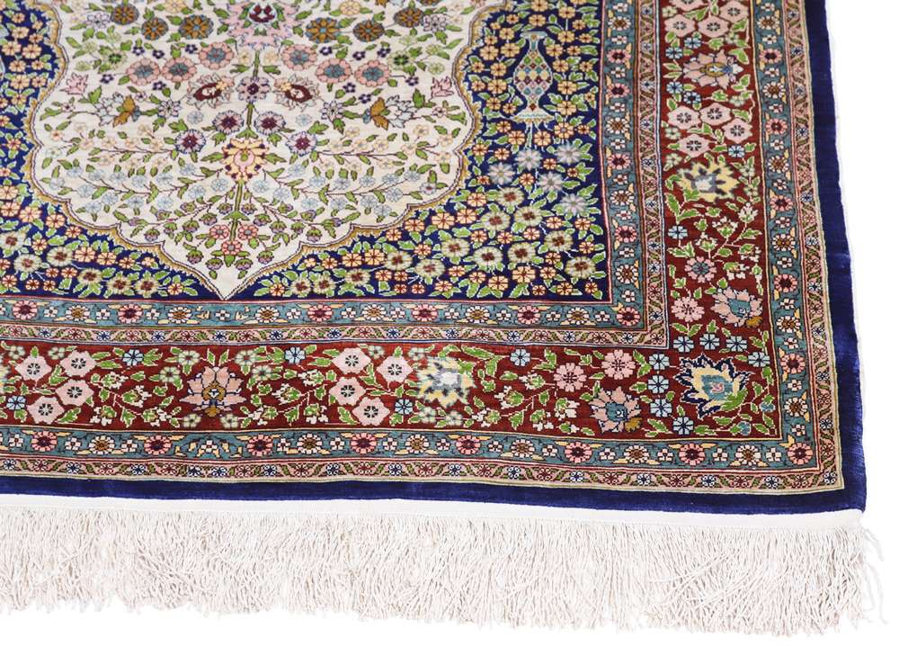 Dywan orientalny Hereke