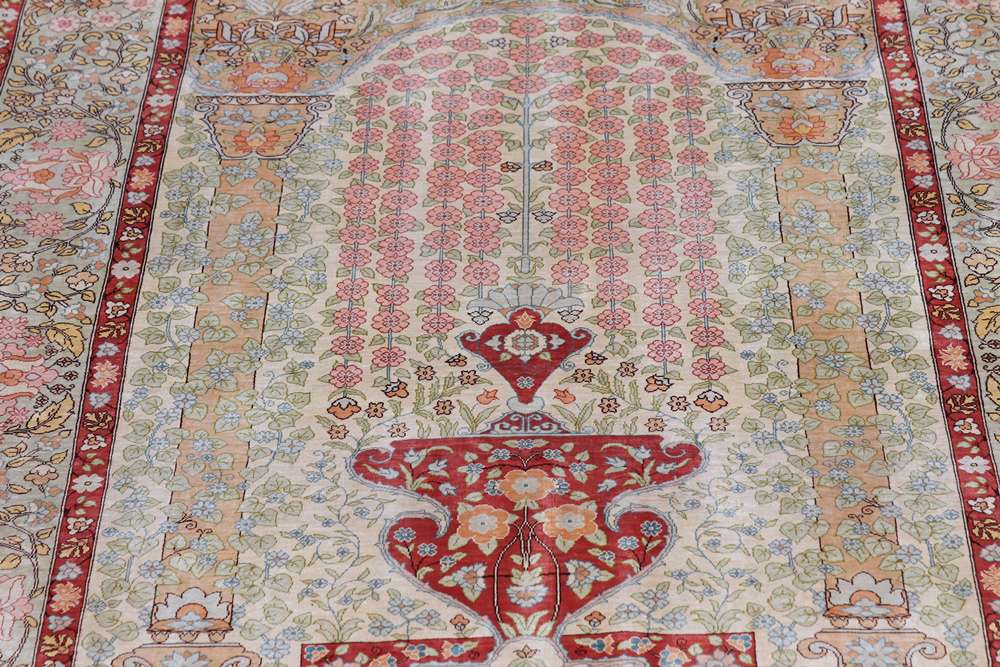 Dywan orientalny Hereke