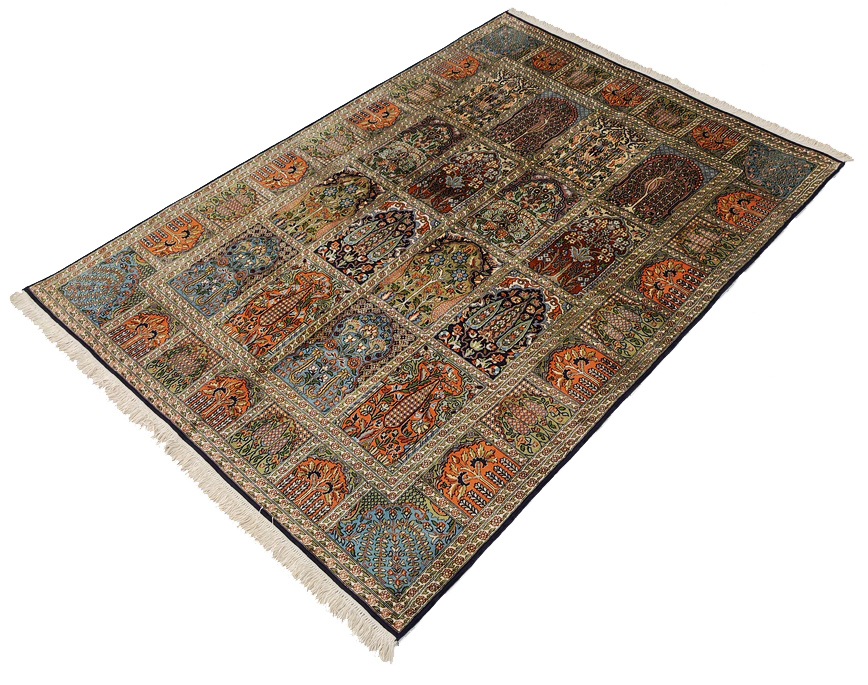 Kashmir Silk Exclusive