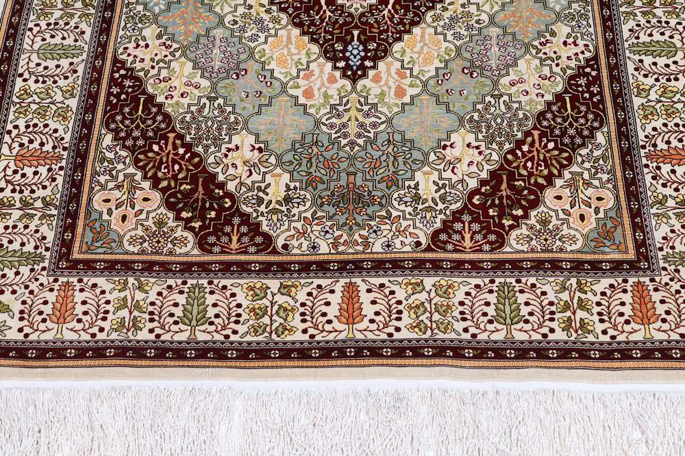 Dywan orientalny Hereke