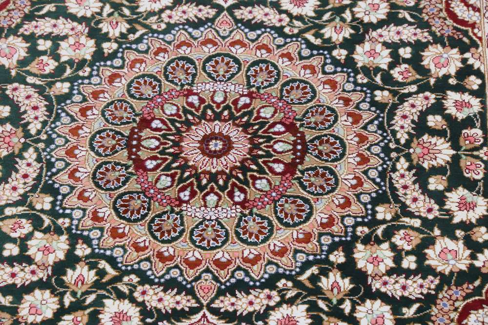 Dywan perski Qom
