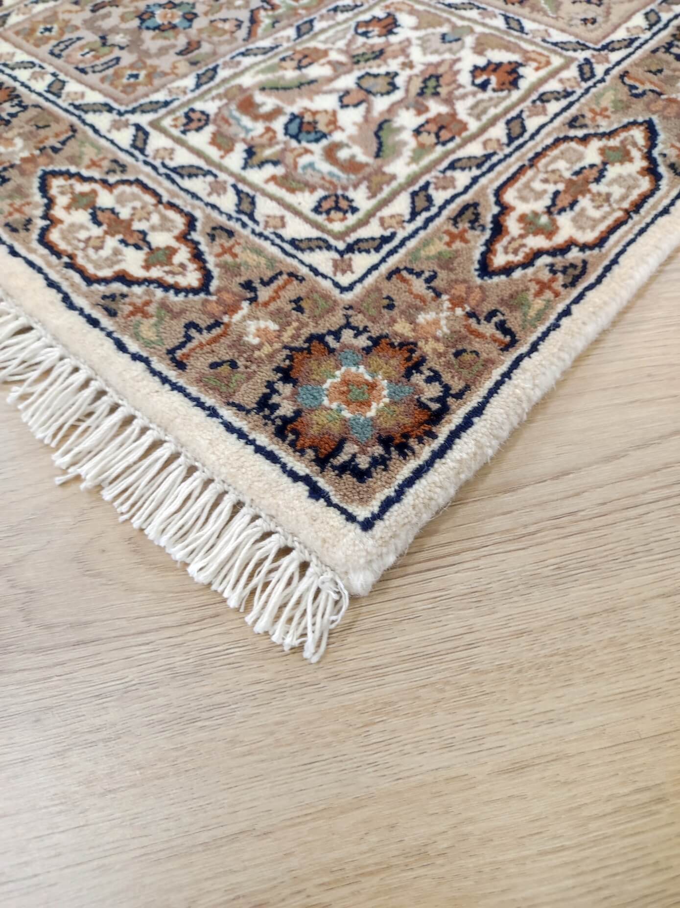 Dywan orientalny Qom Exclusive